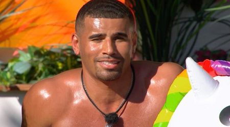 How old is Ronnie? ‘Love Island’ USA Season 8’s Jalen Hurts lookalike gets to know Melanie