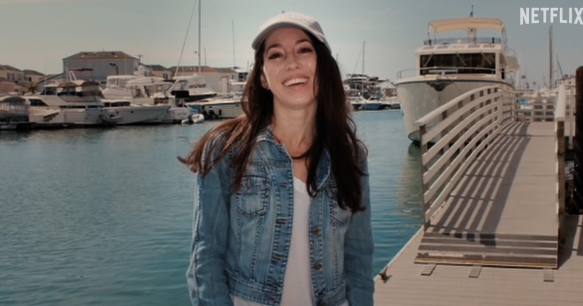 A still from 'A Toxic Love Story' documentary featuring Angela Connell and ian Diaz (Image Source: Netflix)