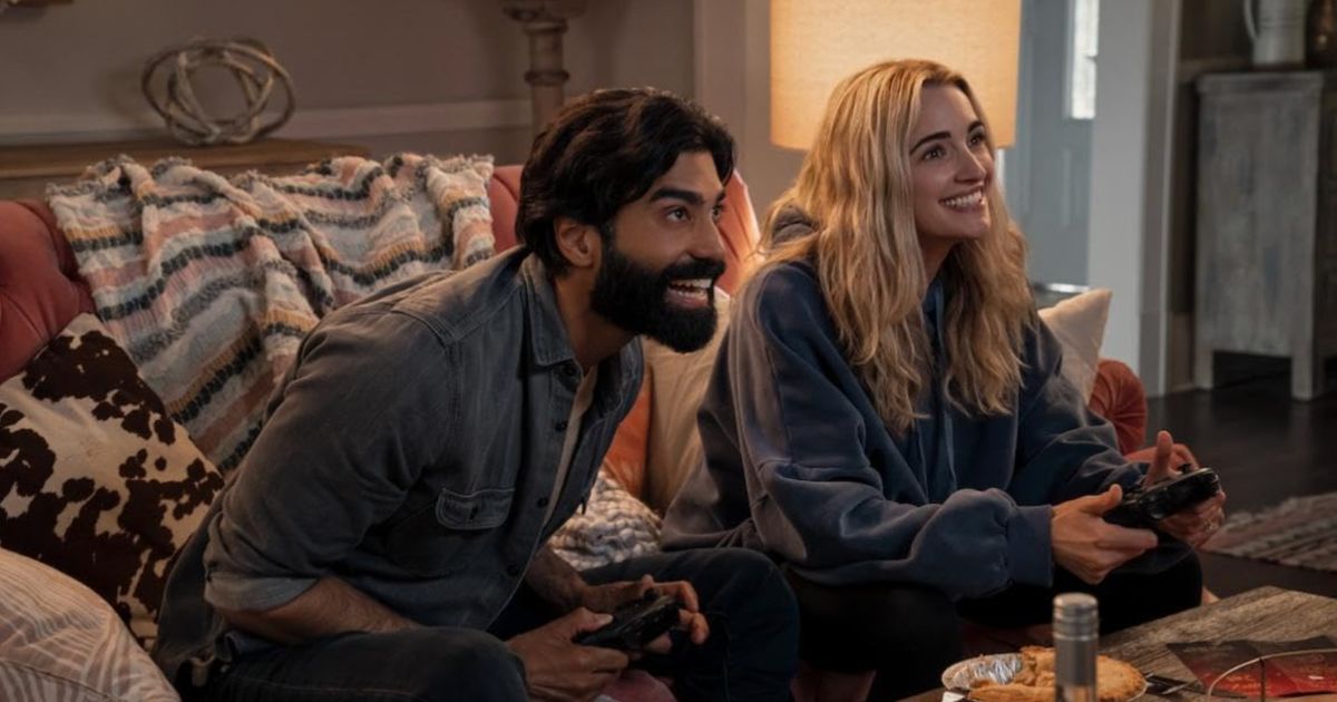 Raymond Ablack and Brianne Howey in a still from Ginny & Georgia
