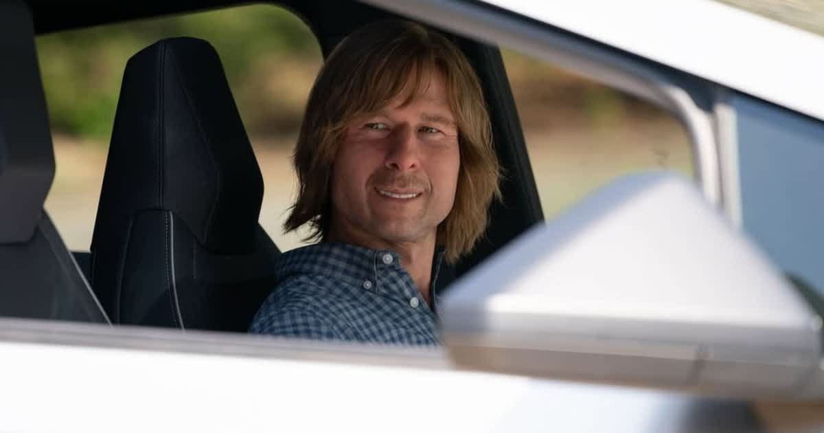 ‘Chad Powers’ Season 2 locks in fall release date as Hulu drops first look at Glen Powell’s sports comedy