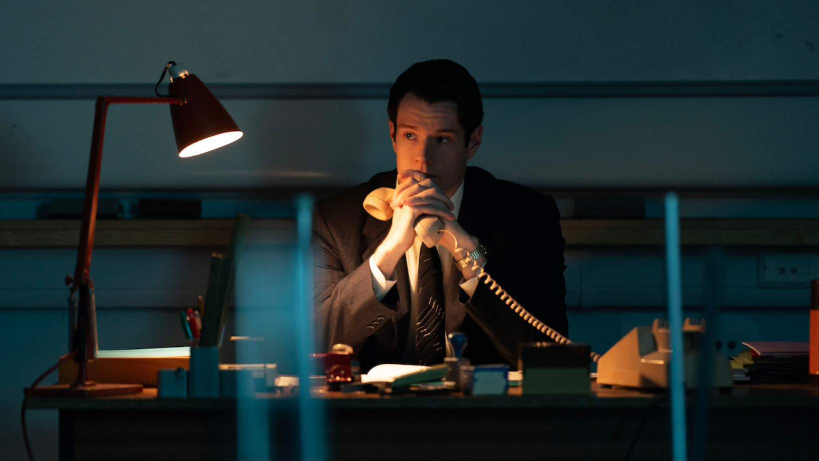 Ed McCusker, played by Connor Swindells, works on the Lockerbie investigation in ‘The Bombing of Pan Am 103’ (Image Source: Netflix | Tudum)