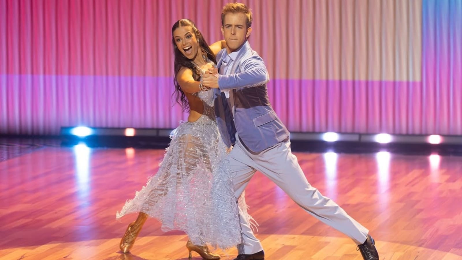 A still from ‘Dancing with the Stars: The Next Pro’ Episode 6 (Image Source: Instagram |@ dancingwiththestars)