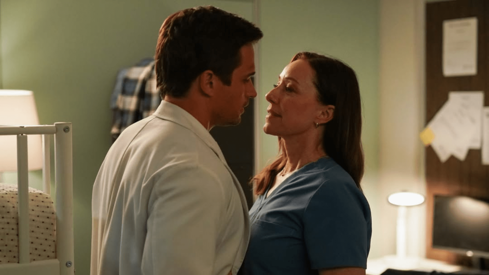 Dr. Amy Larsen (Molly Parker) shares an intimate moment with her former love, Dr. Jake Heller (Jon Ecker), in ‘Doc’ (Image Source: Fox)
