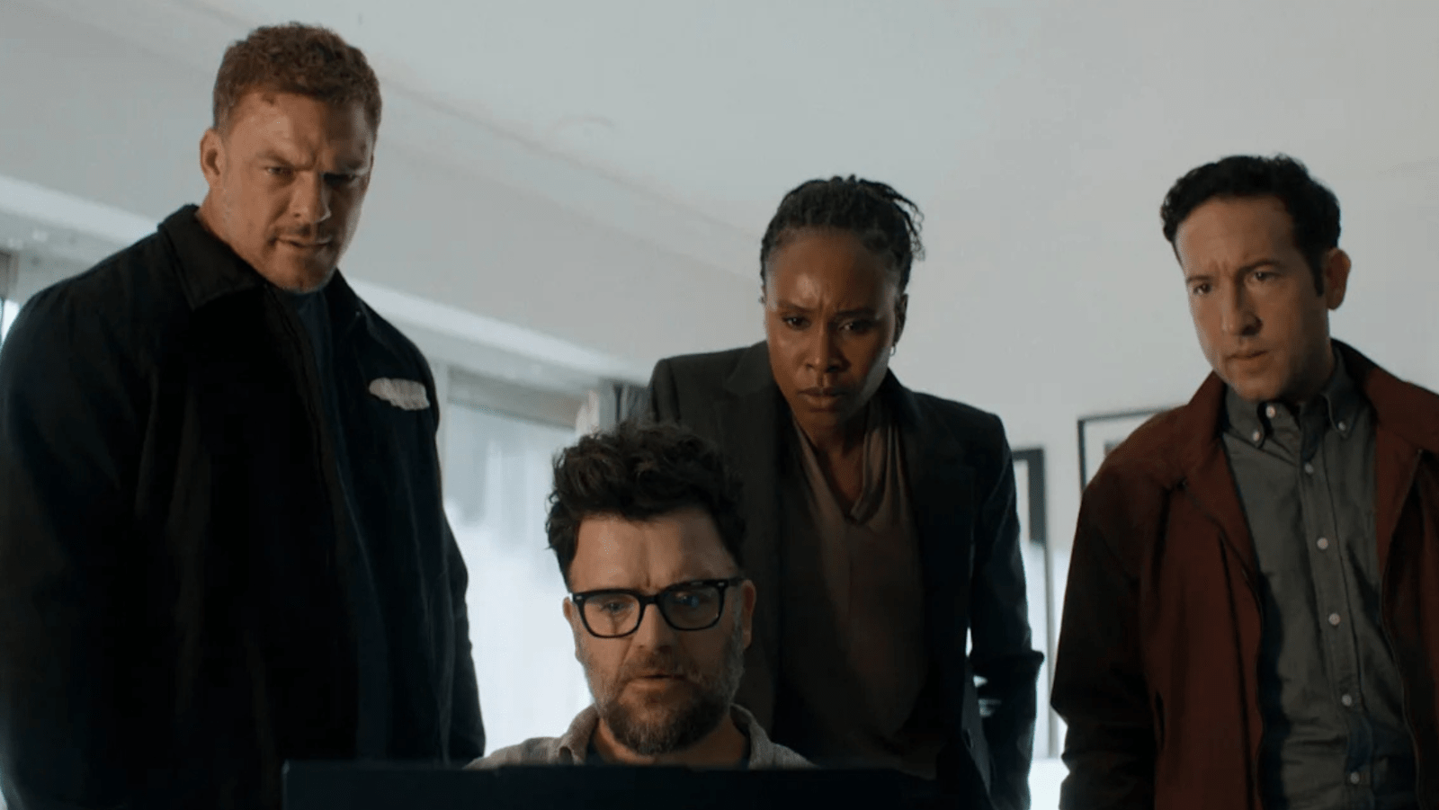 A still of Jack Reacher and co. in 'Reacher'