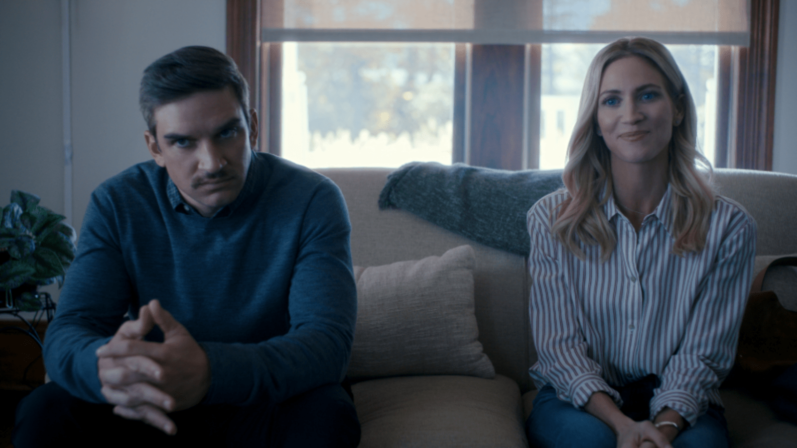 The Hunting Wives. (L to R) Evan Jonigkeit as Graham, Brittany Snow as Sophie in episode 201 of The Hunting Wives. (Image source: Netflix)