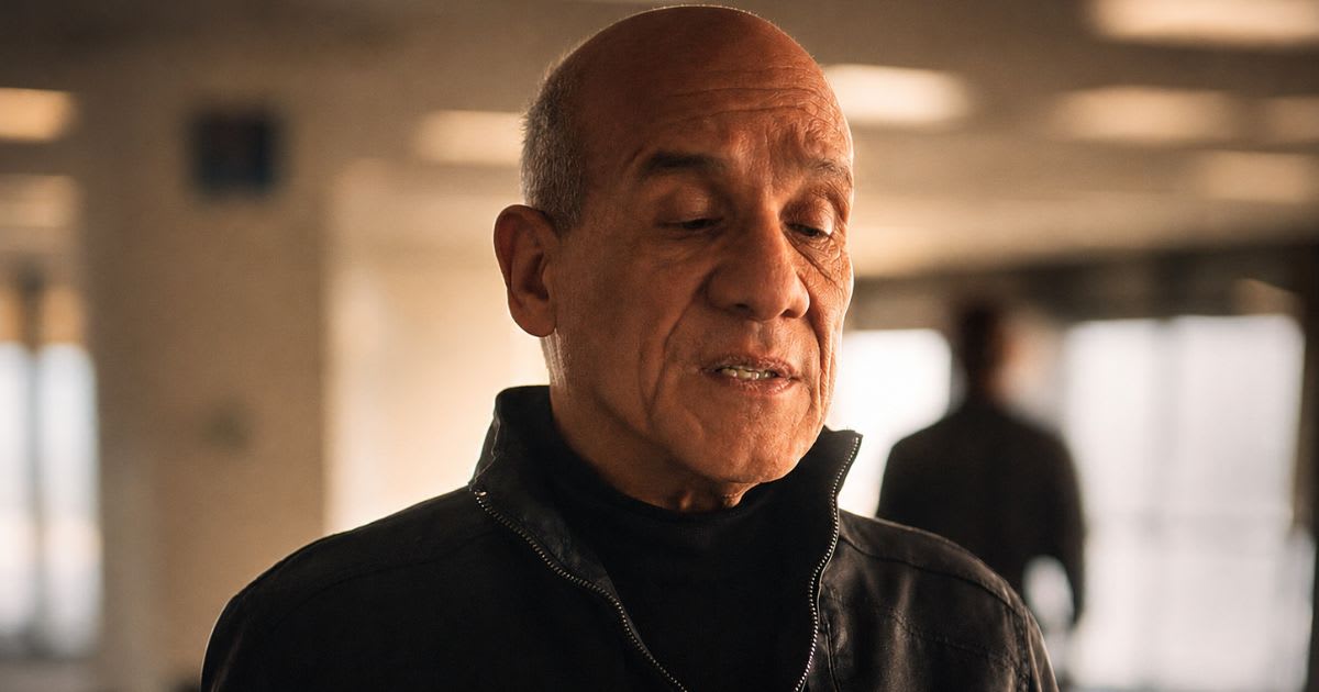 A still from 'Lanterns' Episode 2 (Image source: JioHotstar)
