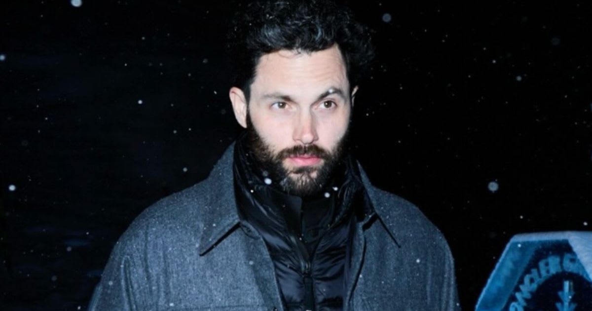 Penn Badgley (Image Source: Instagram | @pennbadgley)