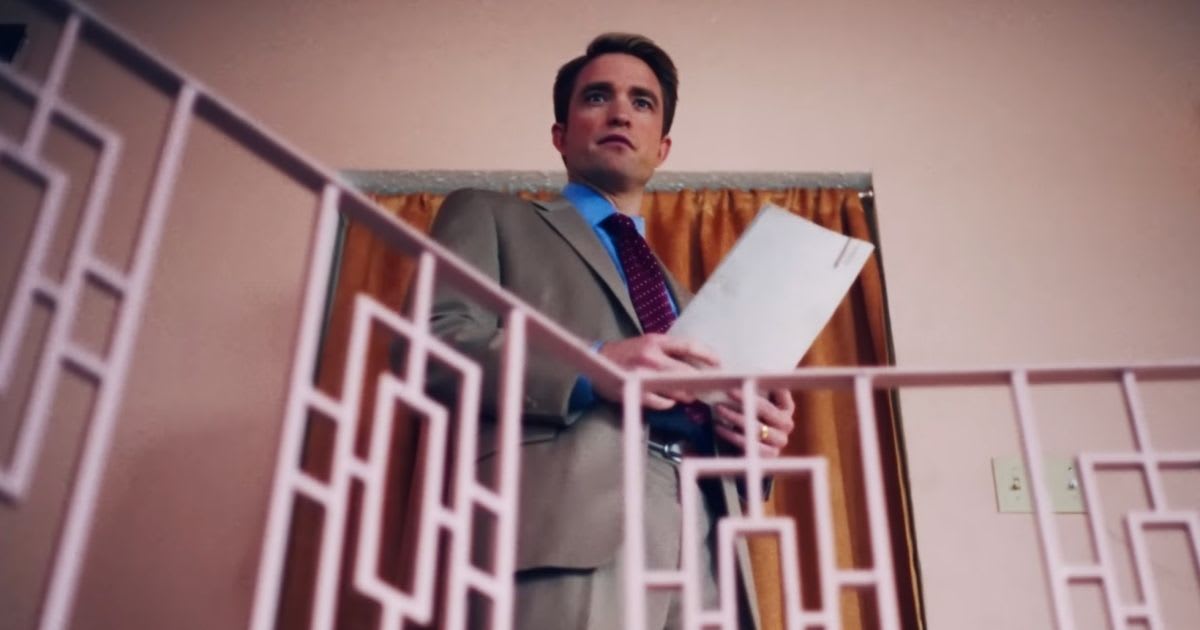 Robert Pattinson as Chris Hansen in a still from 'Primetime'