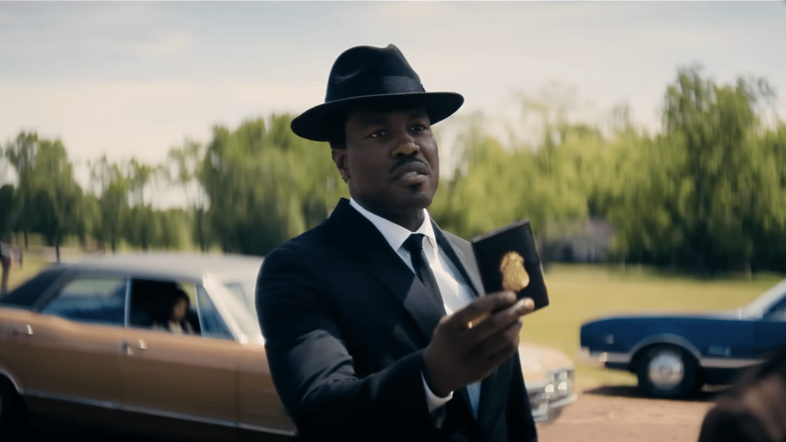 Yahya Abdul-Mateen II as FBI agent Wayne Strider in 'By Any Means' (Image Source: Paramount)