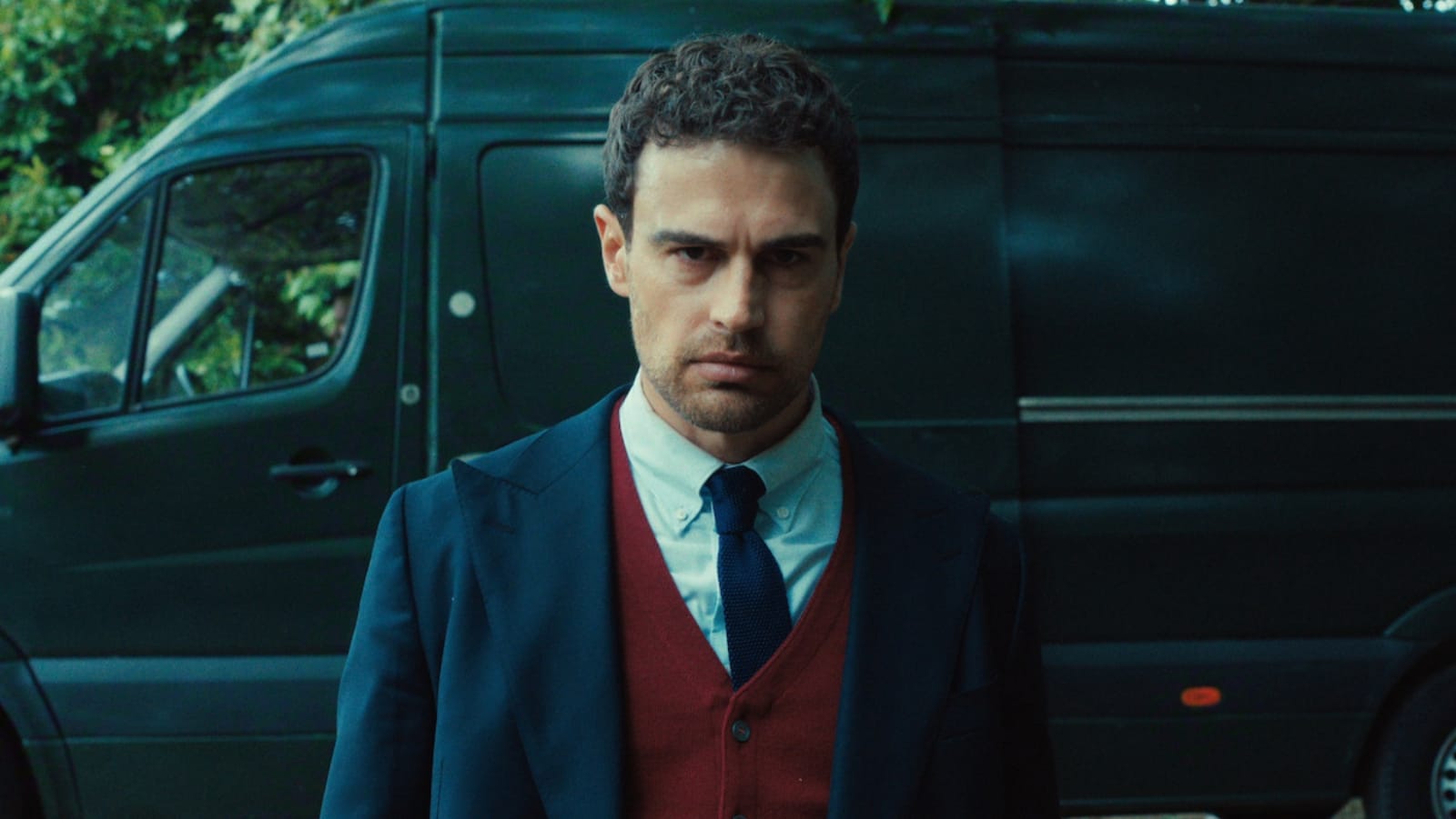 A still from ‘The Gentleman’ Season 2 featuring Kaya Scodelario as Susie (Image Source: Netflix | Photo By: Matt Towers)