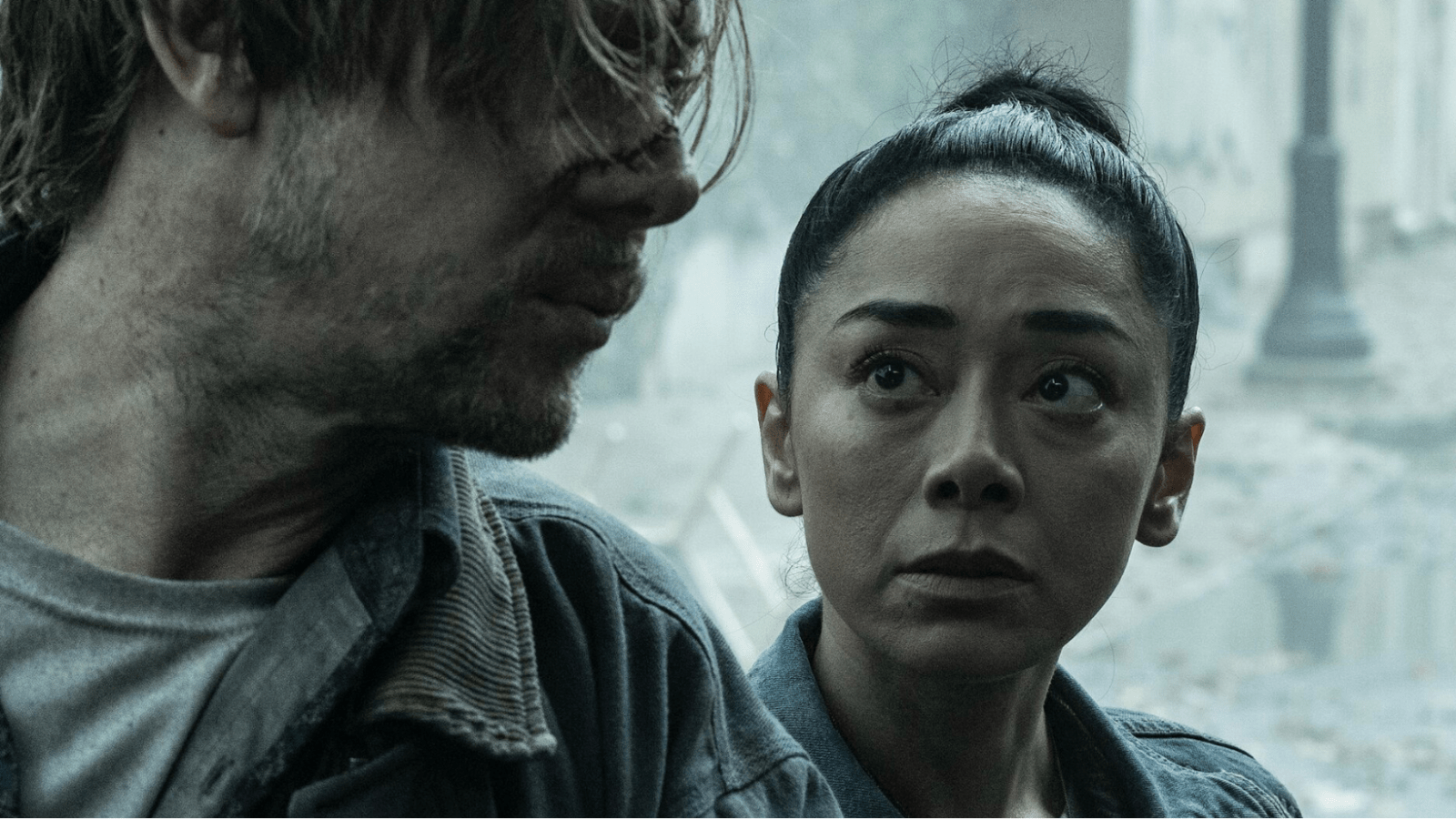 A still of Renata and Dillard from 'TWD: DC'