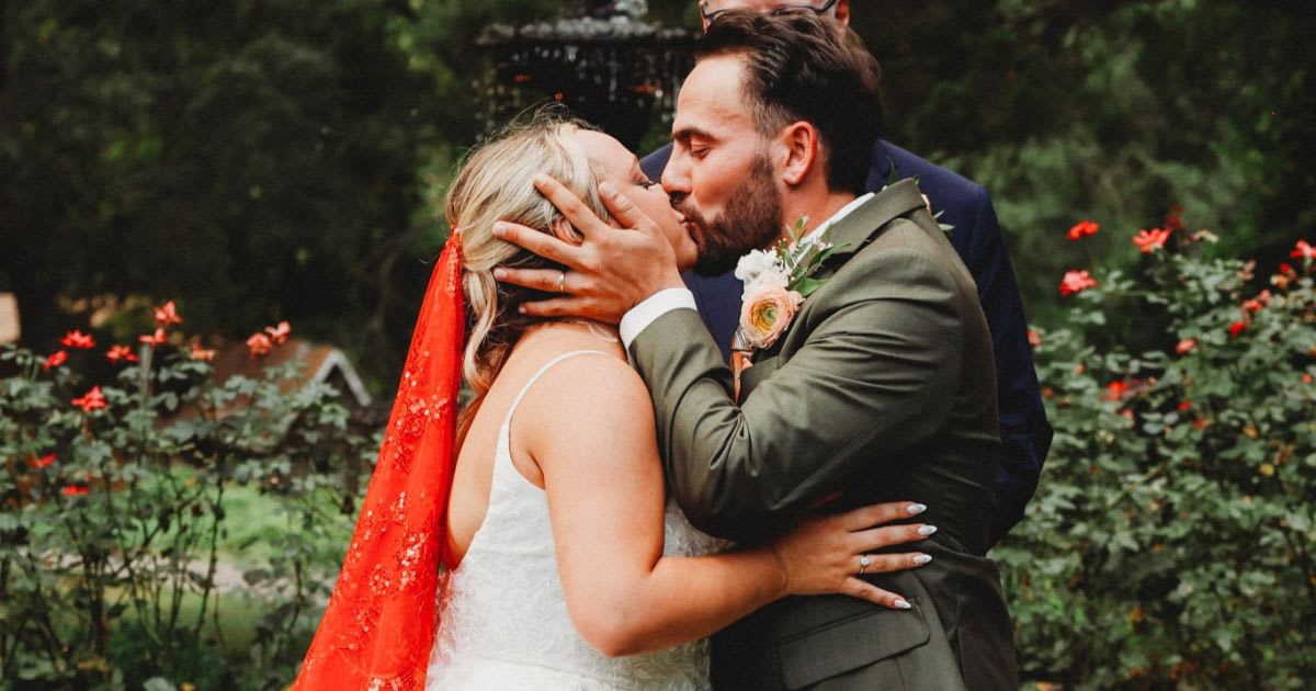 Mallorie and Rasit in a still from '90 Day Fiance'