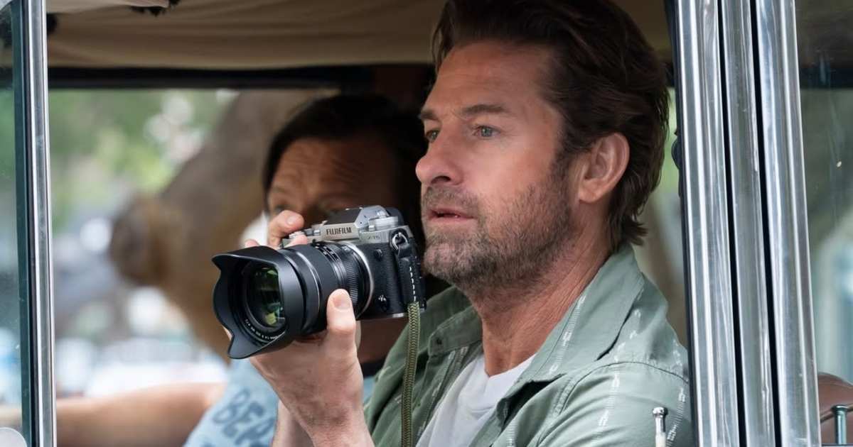 A still of Scott Speedman as R.J. from 'R.J. Decker' (Cover Image Source: Instagram | @rjdeckerabc)