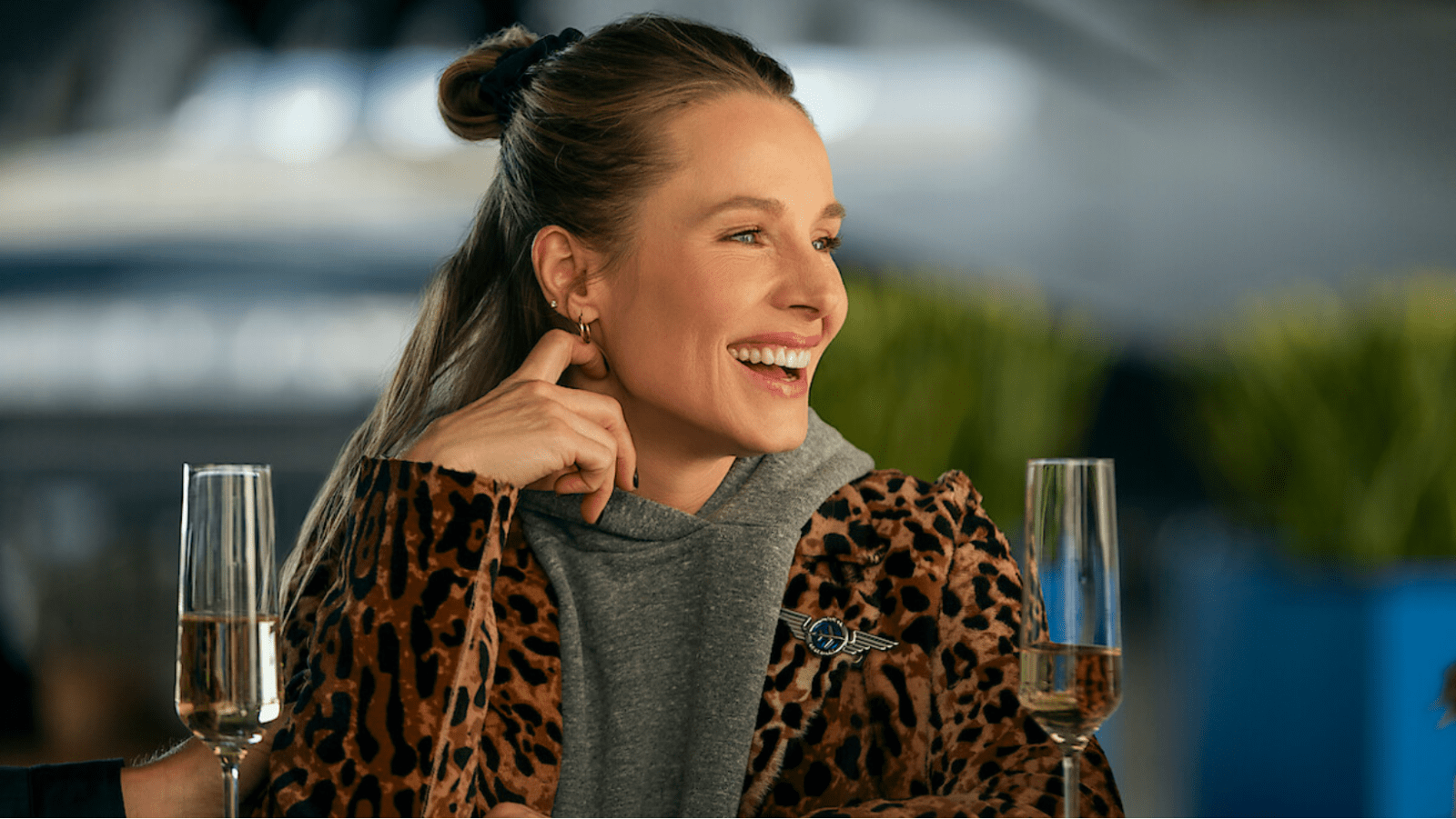 Kristen Bell as Joanne in ‘Nobody Wants This’ Season 3 (Image Source: Netflix)