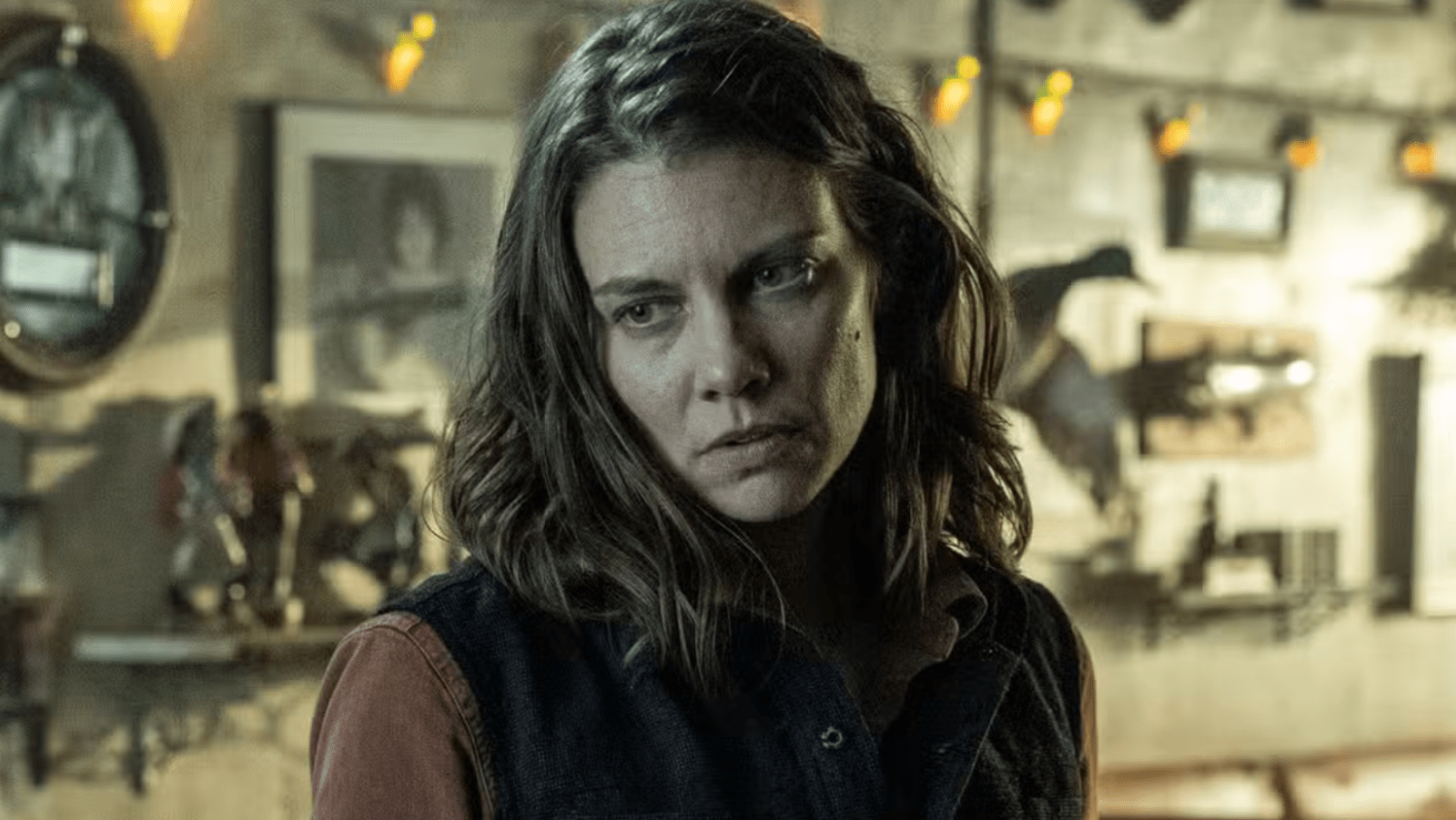 A still of Maggie in 'TWD: DC'