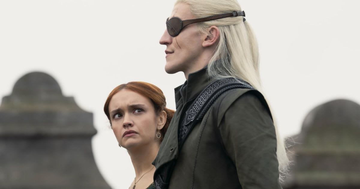 Olivia Cooke and Ewan Mitchell in a still from 'House of the Dragon'