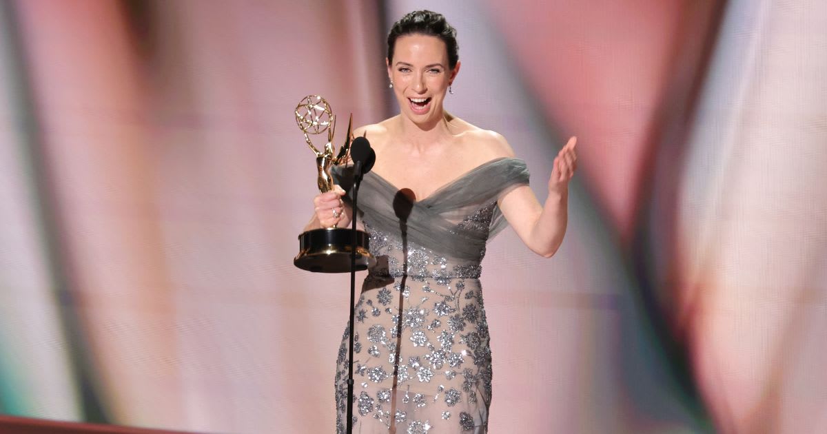 Kate O'Flynn accepts the Outstanding Supporting Actress in a Comedy Series Award for