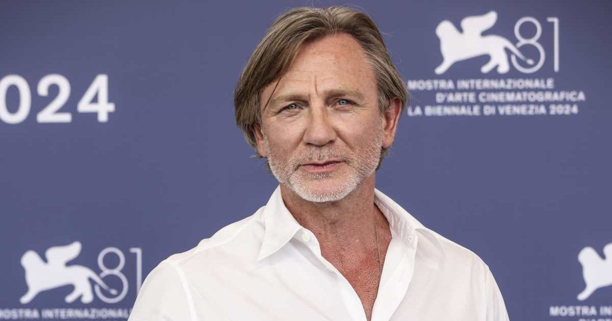 VENICE, ITALY - SEPTEMBER 03: Daniel Craig attends the
