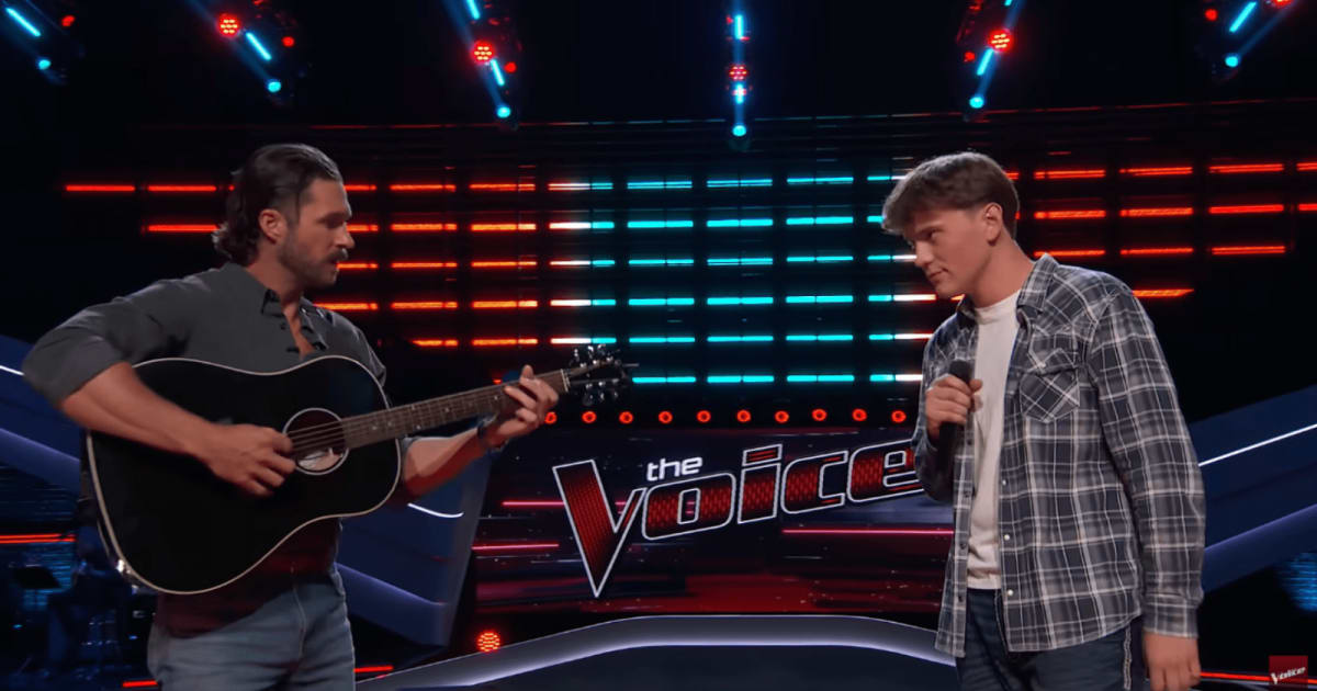 ‘The Voice’ coach couldn’t help but sing along with this 19-year-old country singer