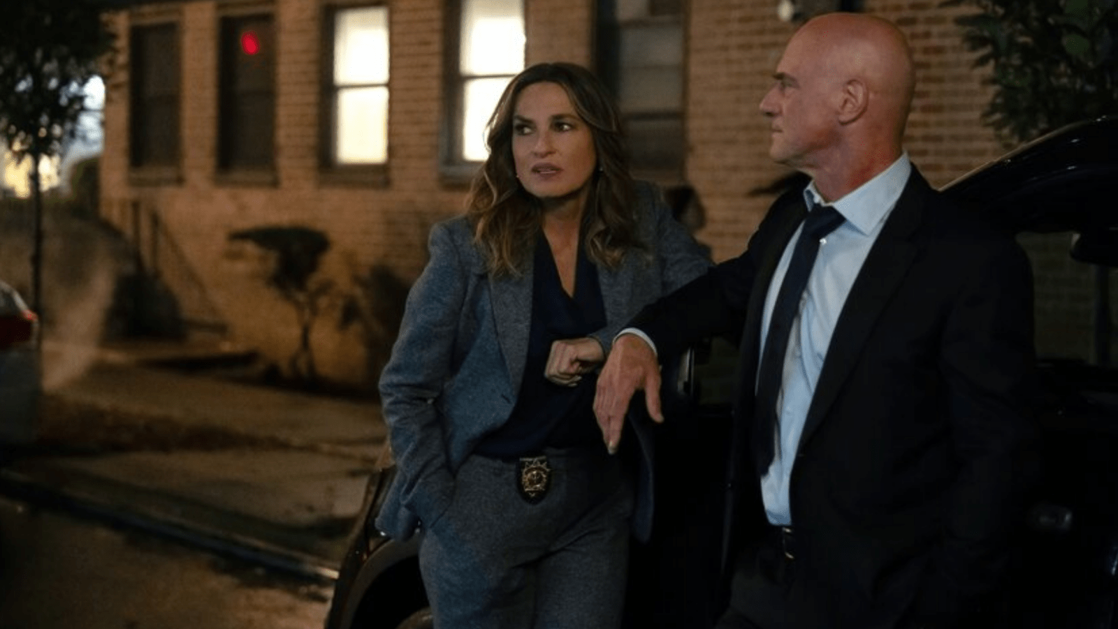 A still of Elliot and Olivia in 'SVU'