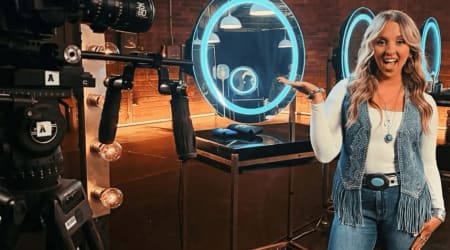 Who is Kenna Elpers? ‘The Voice’ Season 30 contestant has previously shared the stage with Riley Green