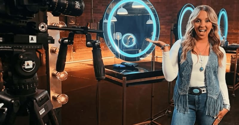 Who is Kenna Elpers? ‘The Voice’ Season 30 contestant has previously shared the stage with Riley Green