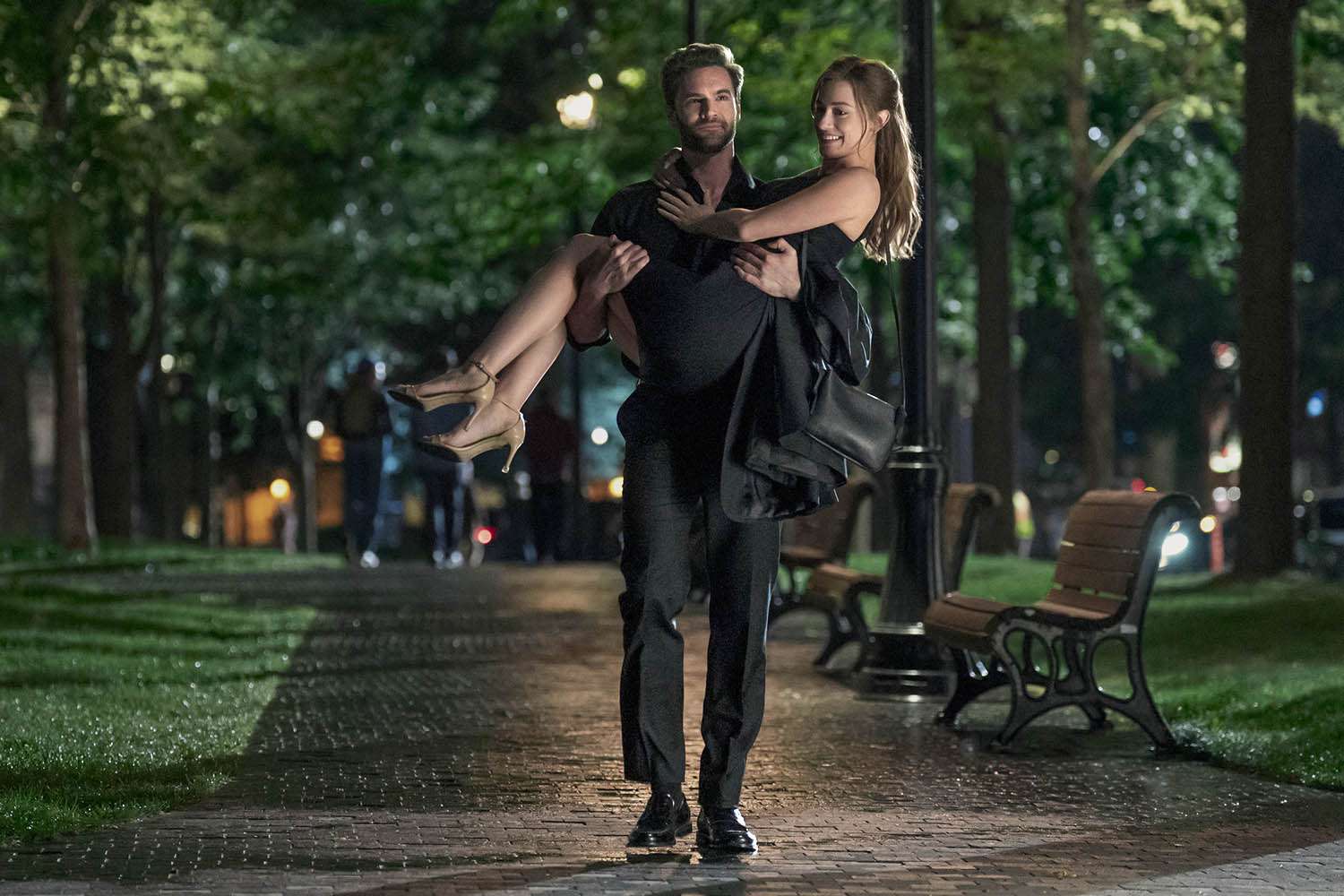 Lili Reinhart amd Tom Bateman in ‘The Love Hypothesis’ (Prime | Philippe Bosse)