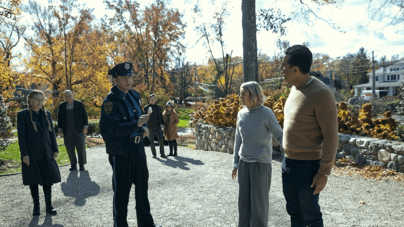 A still of Dean and Nora from 'The Watcher'