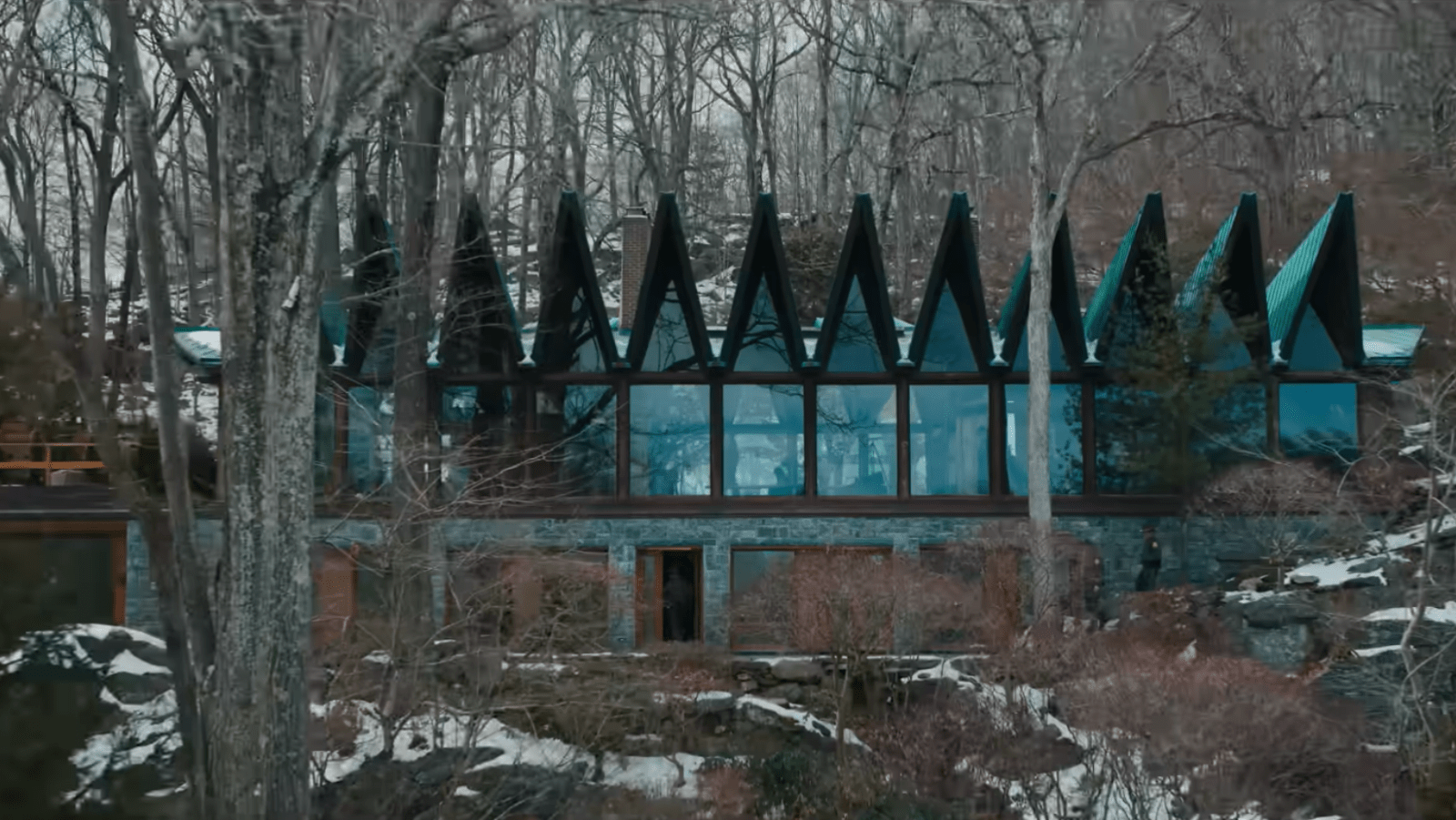 Beckoning Path in Armonk, New York, doubles as the Crawford family’s Vermont home in ‘Verity’ (Image Source: Amazon MGM Studios)