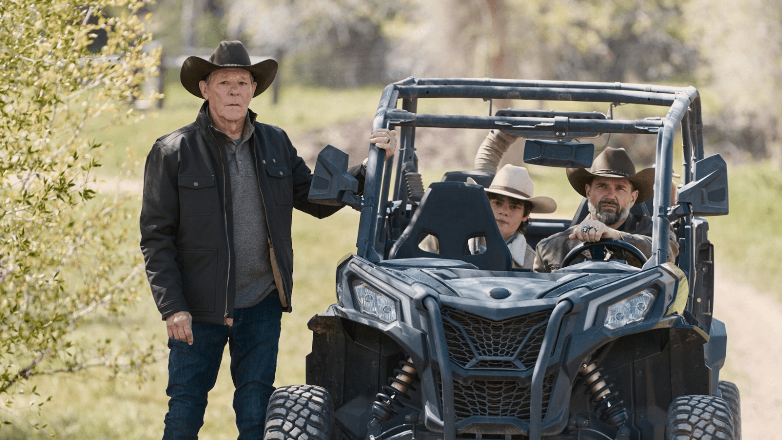 A still of Tate and Tom from 'Marshals'
