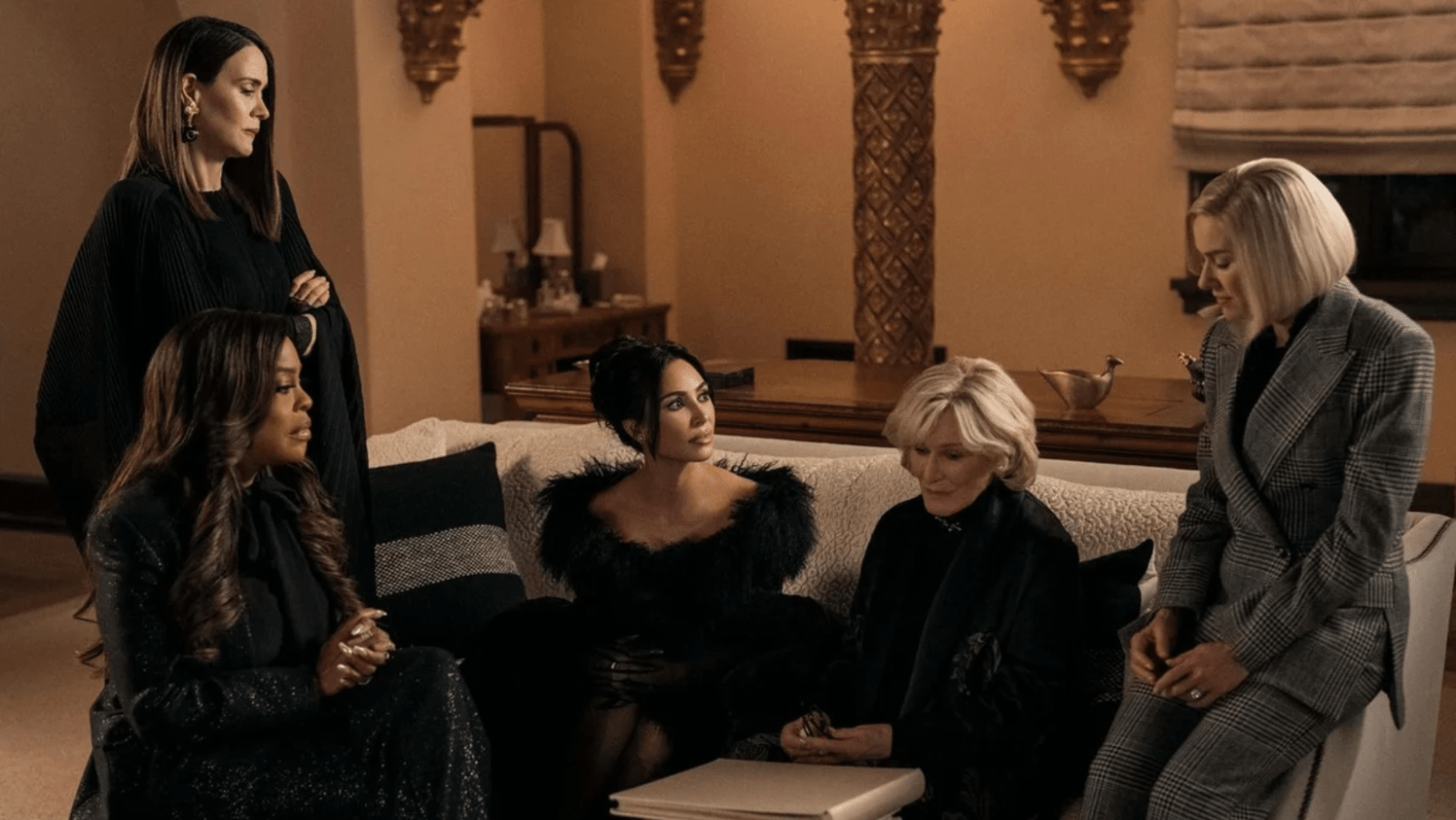 The ‘All’s Fair’ ensemble returns for season 2 as a revelation threatens Grant, Ronson & Greene (Image Source: Hulu)