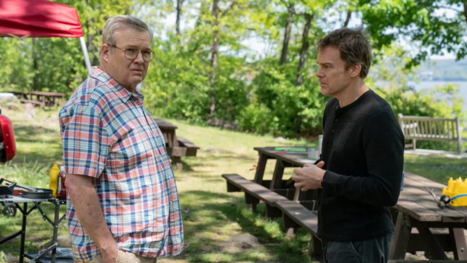 Eric Stonestreet (L) as Al Walker and Michael C. Hall as Dexter Morgan in ‘Dexter: Resurrection’ Season 2 (Image Source: Paramount)